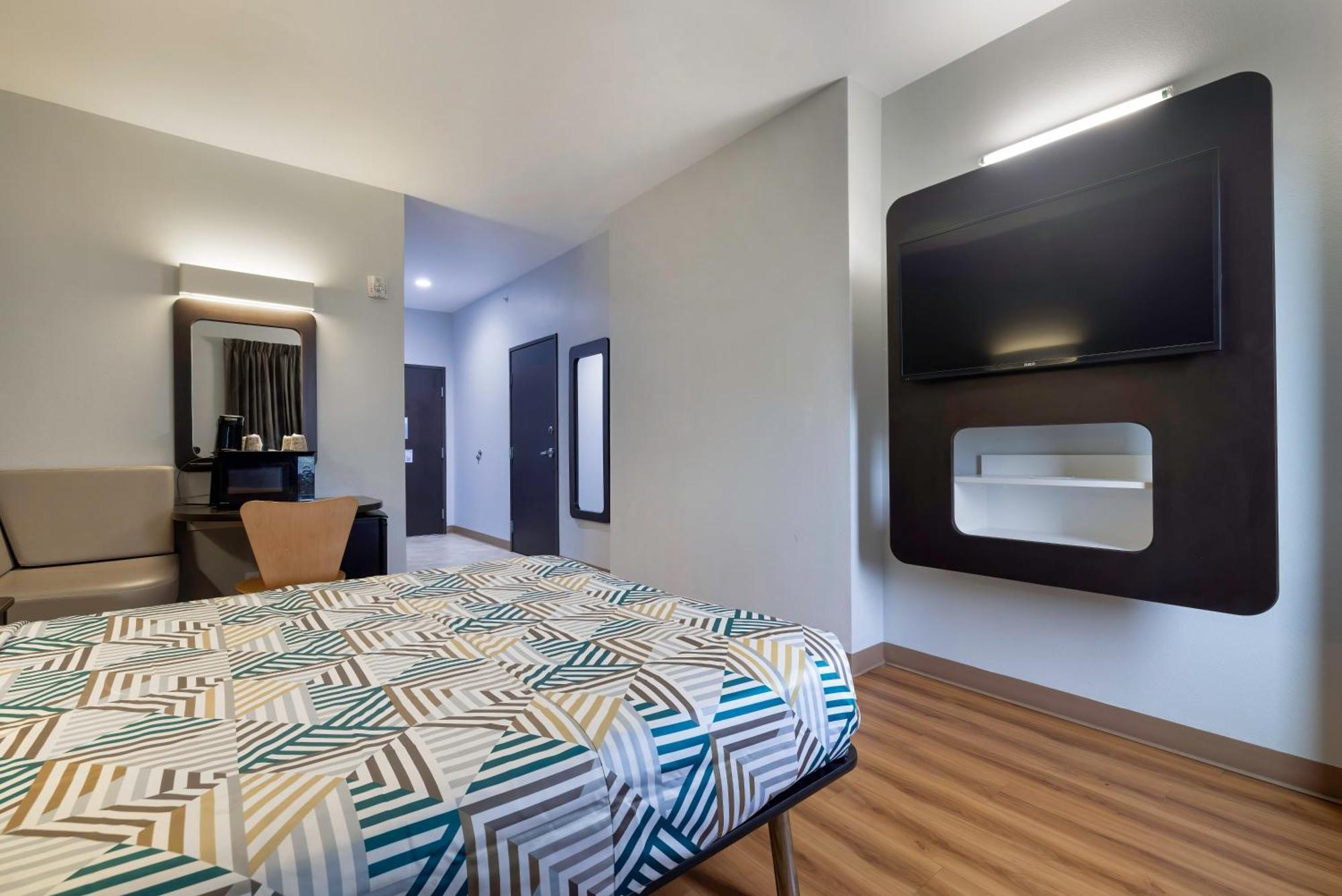 Motel 6 Texas City I-45 Екстериор снимка